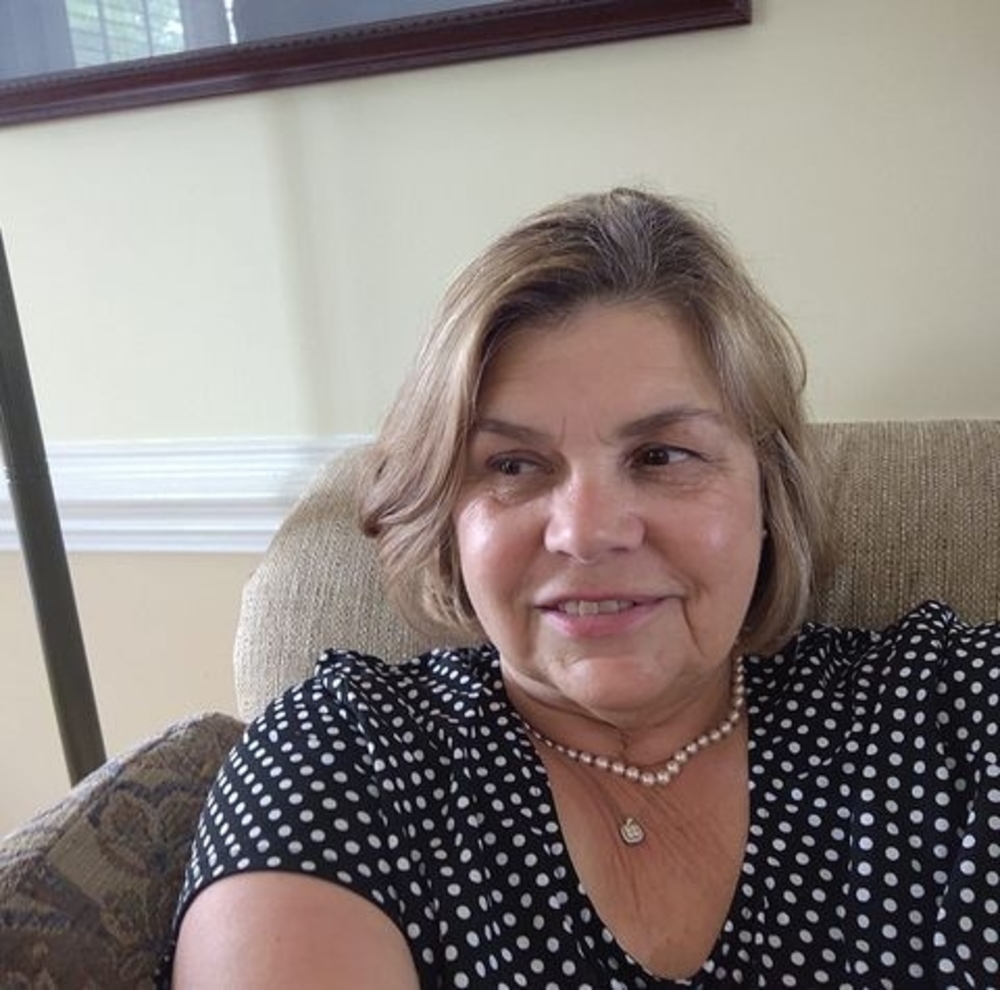 Meet your Posher, Teresa